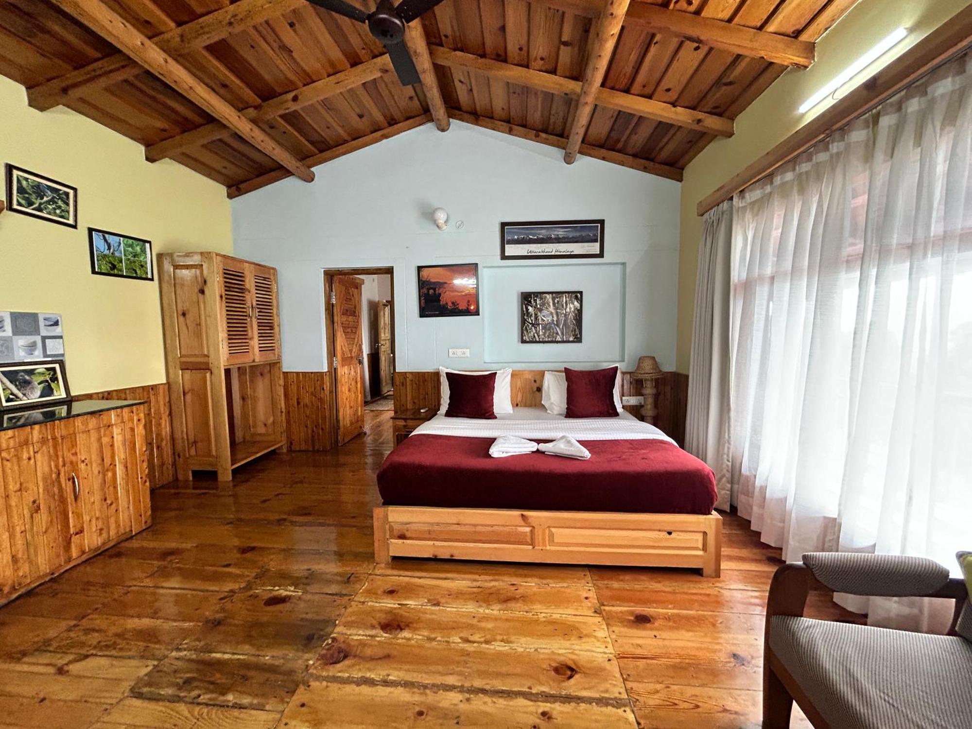 Kasar Himalaya Holiday Resort, Binsar Rd อัลโมรา ภายนอก รูปภาพ